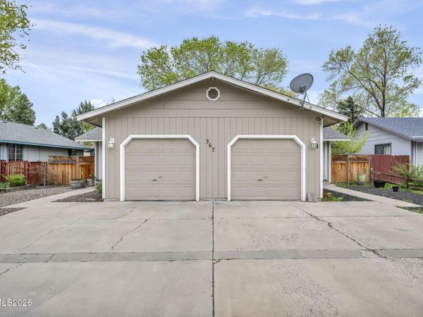 367 Sarah Drive, Carson City, NV 89706