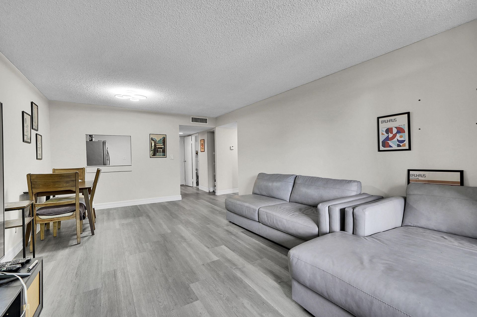 1000 Parkview Drive, Unit 306, Hallandale Beach, FL 33009 Photo