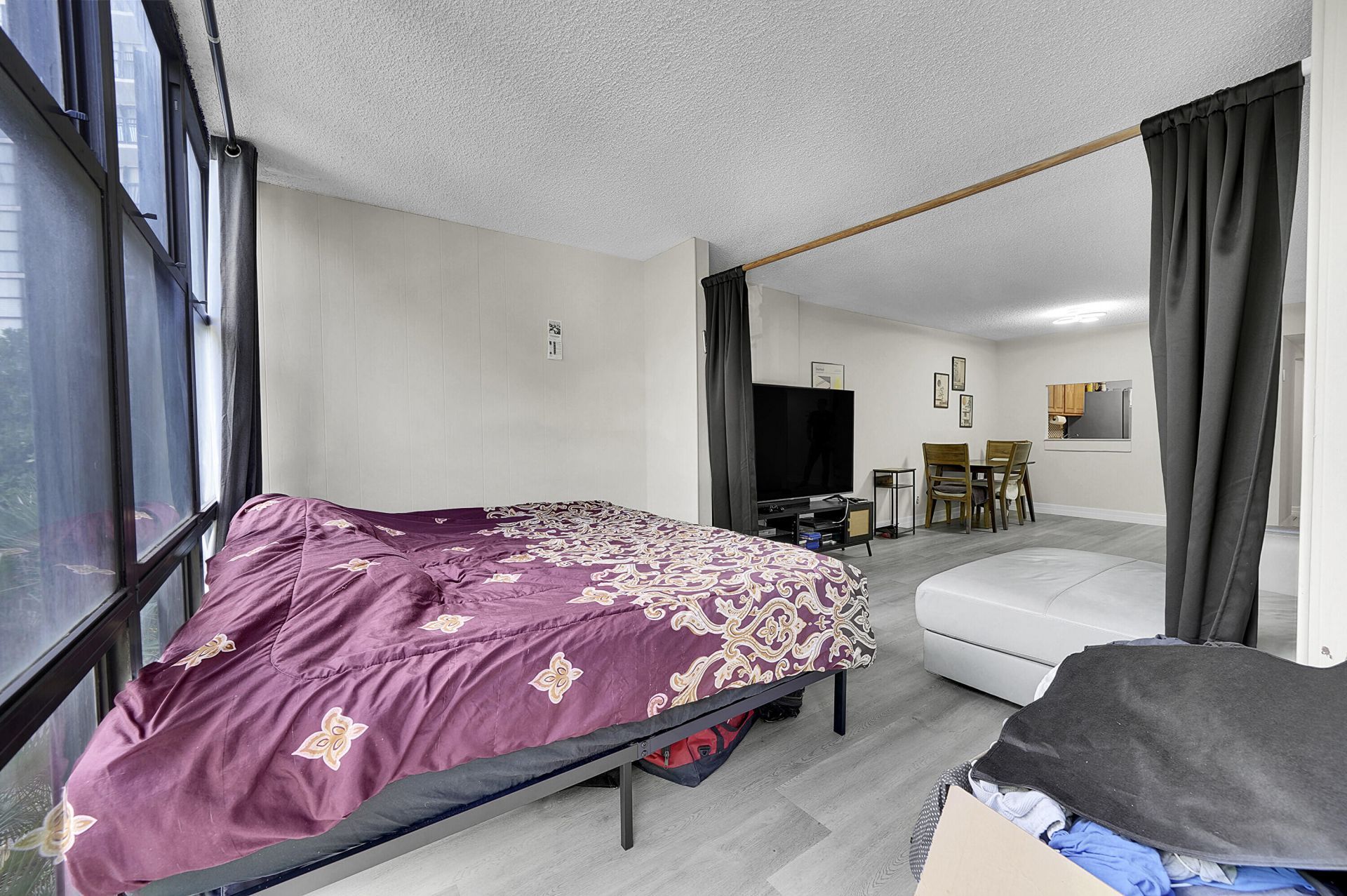 1000 Parkview Drive, Unit 306, Hallandale Beach, FL 33009 Photo