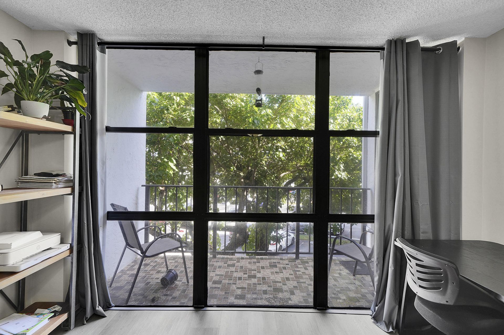 1000 Parkview Drive, Unit 306, Hallandale Beach, FL 33009 Photo