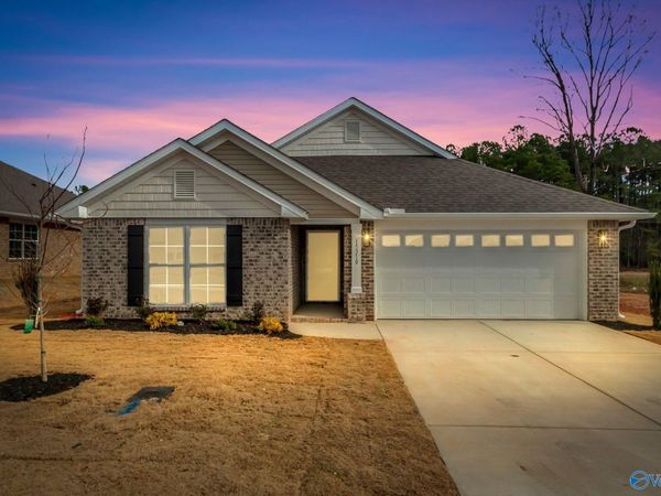15451 Springbrook Trace, Athens, AL 35611