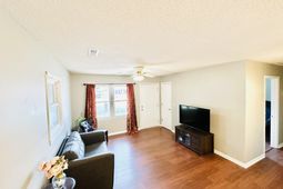 1883 Jaywood Circle photo 4