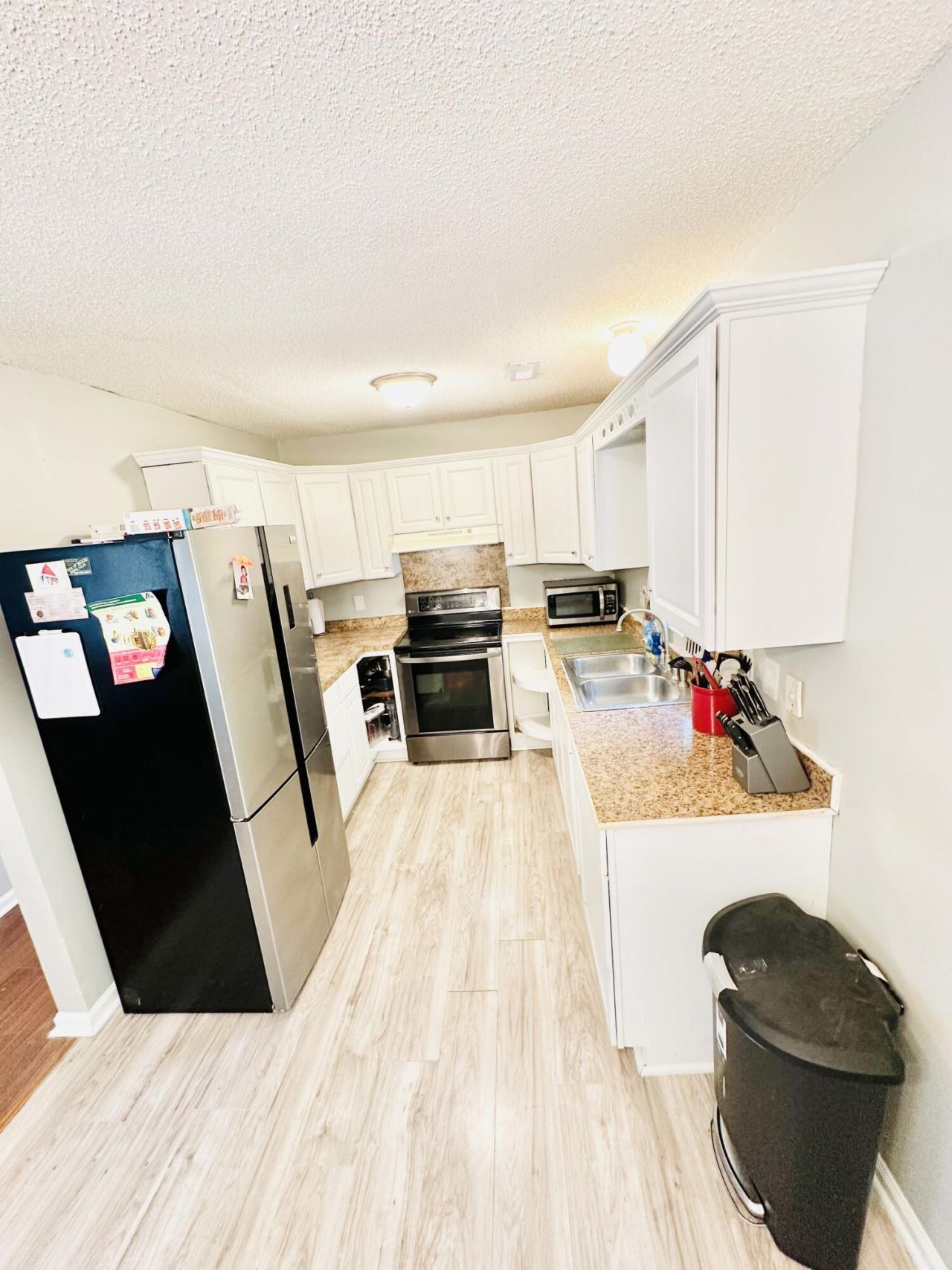 1883 Jaywood Circle Photo 6