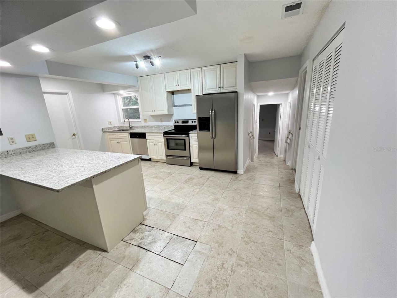 6 Robinwood Drive , Longwood, FL 32779 Photo