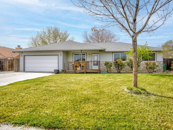 521 Meadow Glen Drive, Fallon, NV 89406