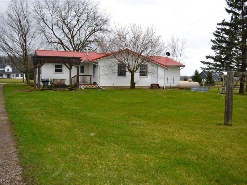 45620 Stewart Road, Sullivan, OH 44880 Photo 4