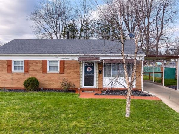 2317 40th Street NE, Canton, OH 44705