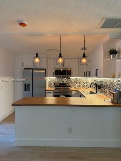 4556 Woodmere Ln, Lake Worth, FL 33463 Photo