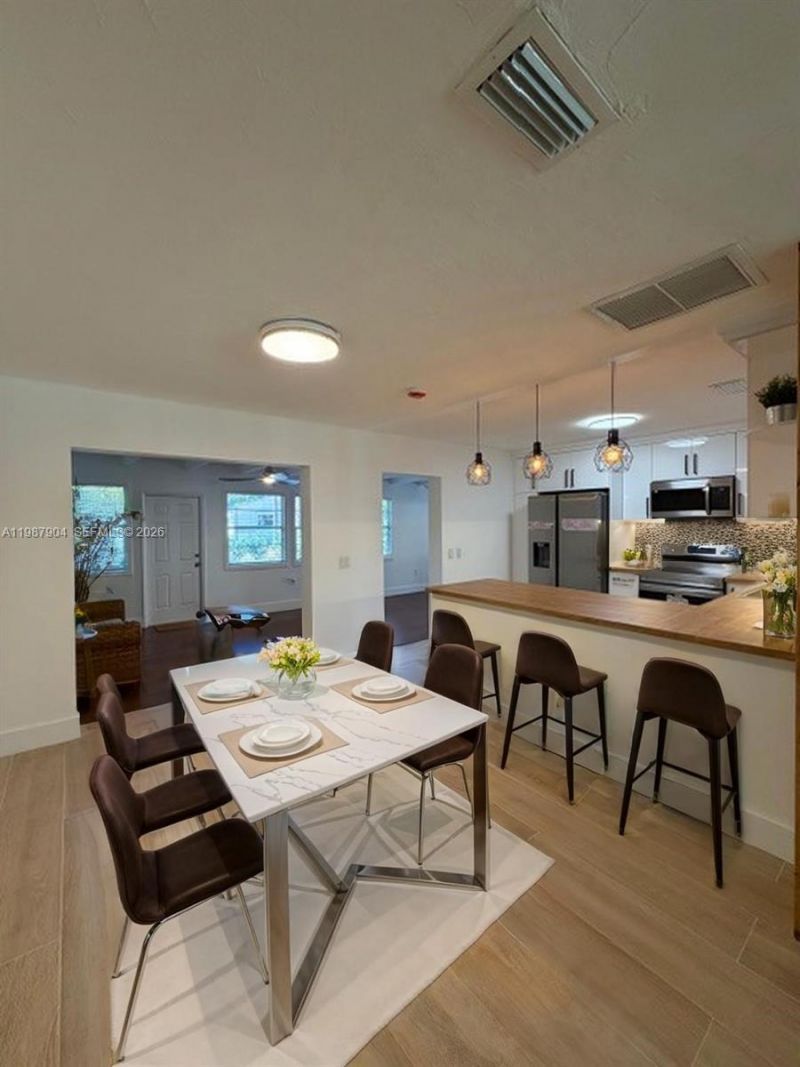 4556 Woodmere Ln, Lake Worth, FL 33463 Photo