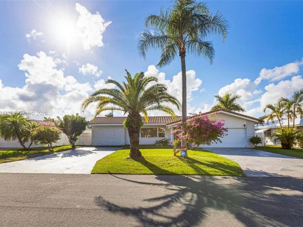 4741 NE 29th Ave , Fort Lauderdale, FL 33308