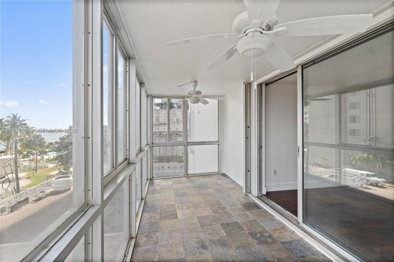 145 SE 25th Rd , Unit 404, Miami, FL 33129 Photo