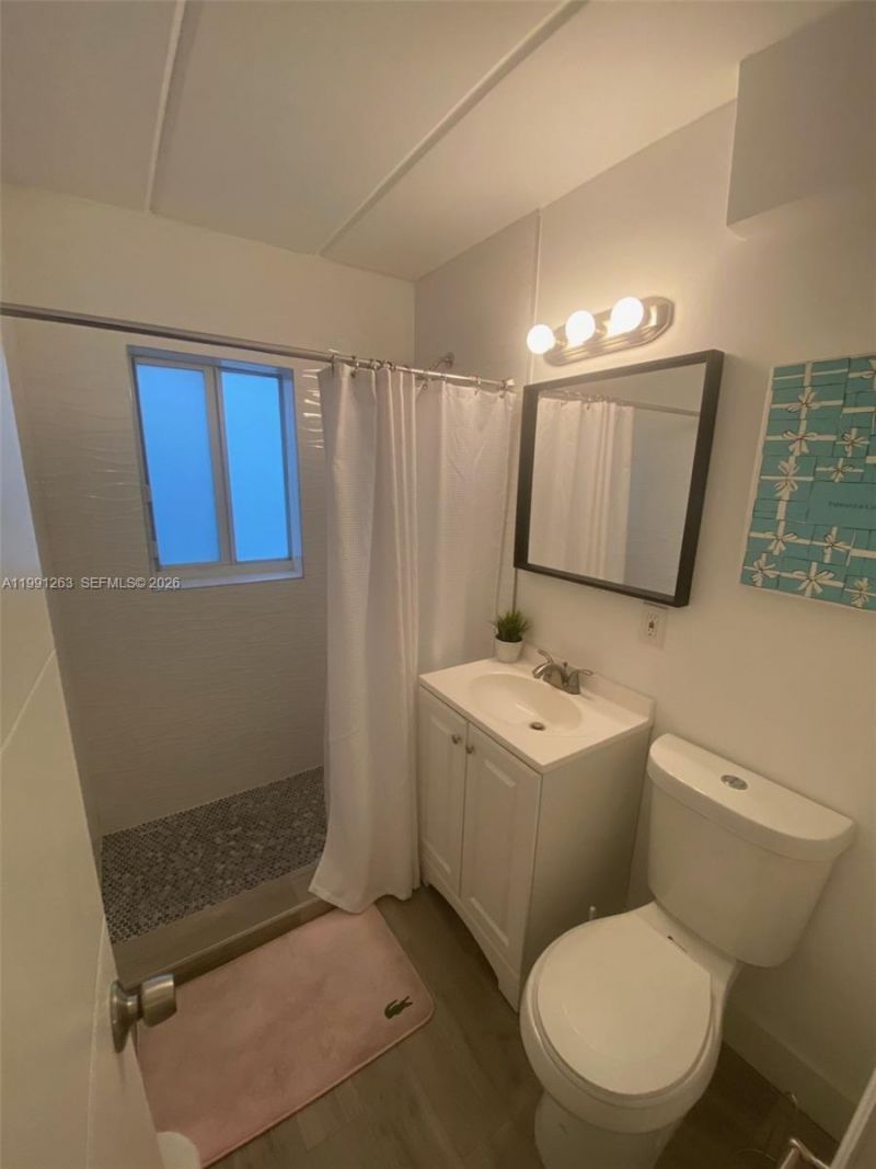 734 NW 80th St , Unit 14, Miami, FL 33150 Photo