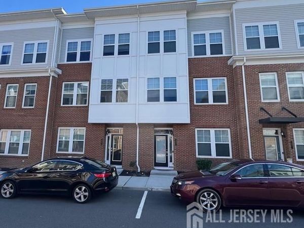 41 Audley Street, North Brunswick, NJ 08902