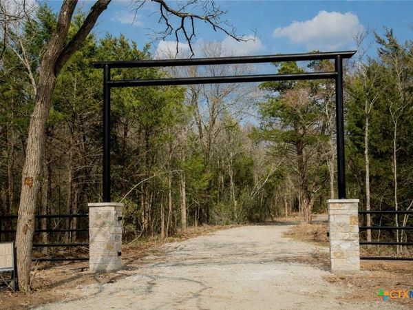 12344 RED HILL , Hearne, TX 77859