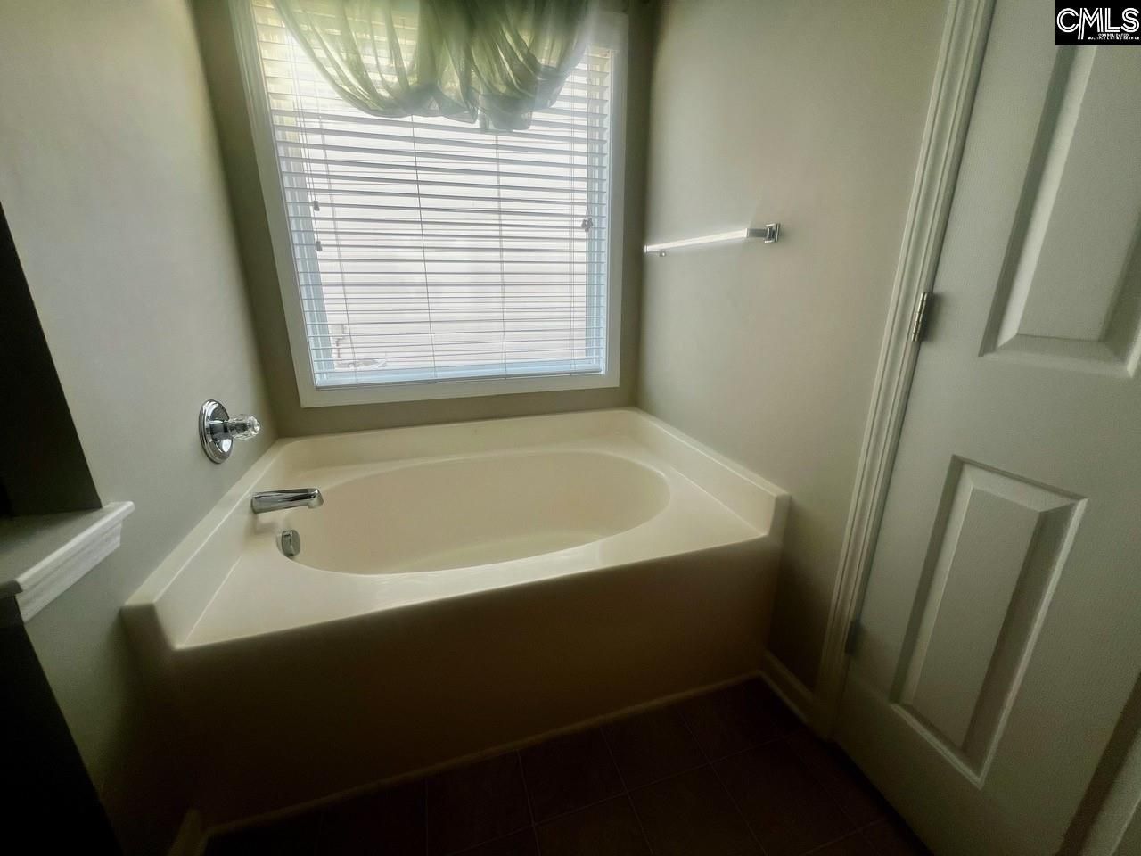 175 Ashewicke Drive  Photo 17