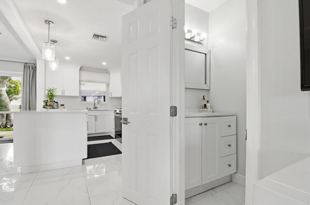 6304 Dockside Circle, Greenacres, FL 33463 Photo