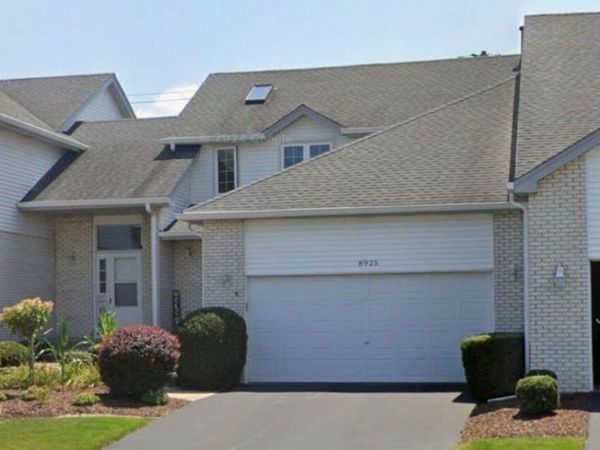 8925 Pheasant Lake Drive , Tinley Park, IL 60487