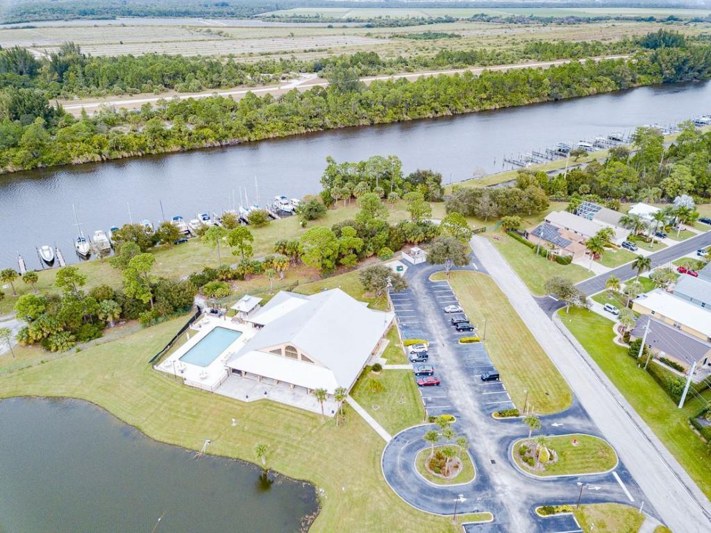 2828 SW Toronado Trail , Stuart, FL 34997 Photo