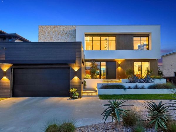 370 BELLEAIR DRIVE NE, ST PETERSBURG, FL 33704