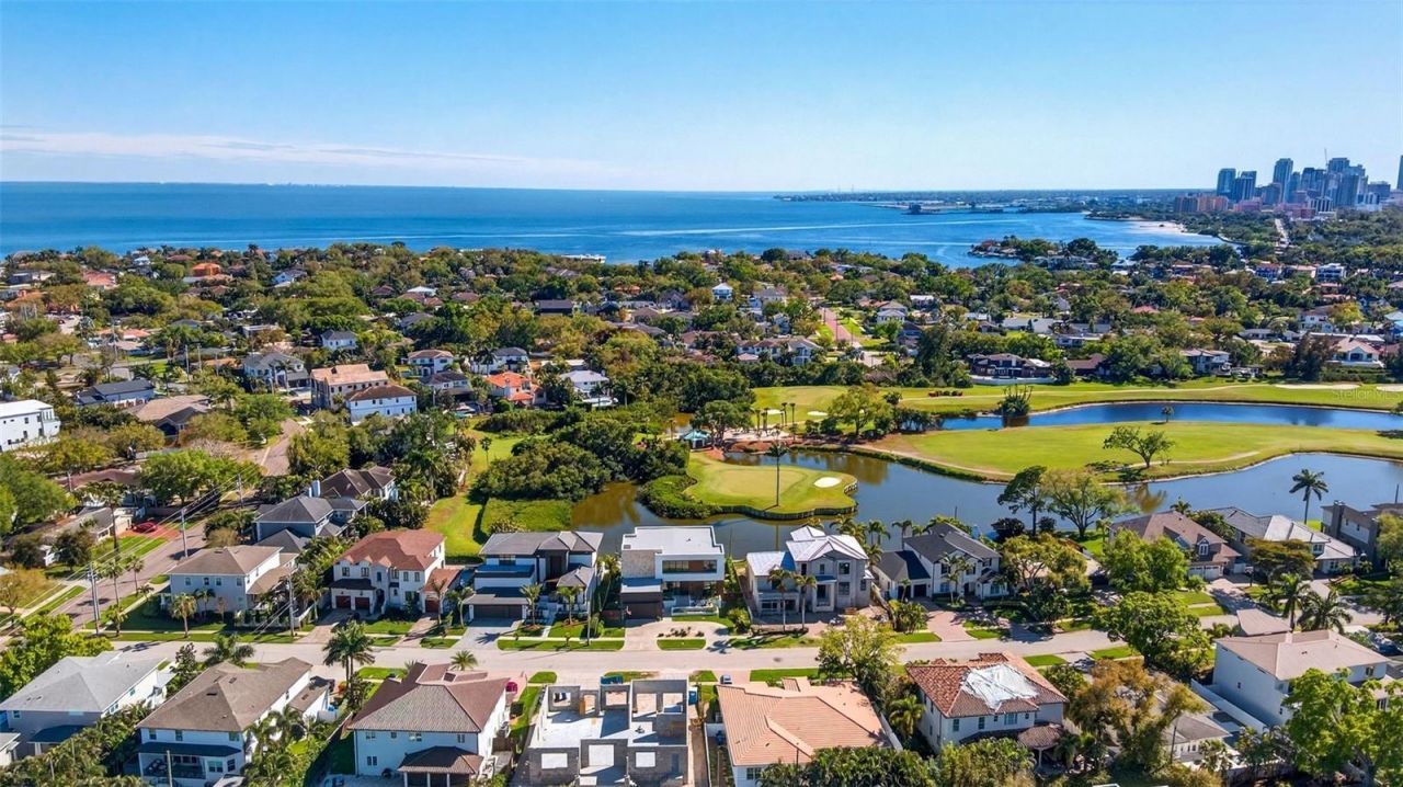 370 Belleair Drive Ne, Saint Petersburg, FL 33704 Photo