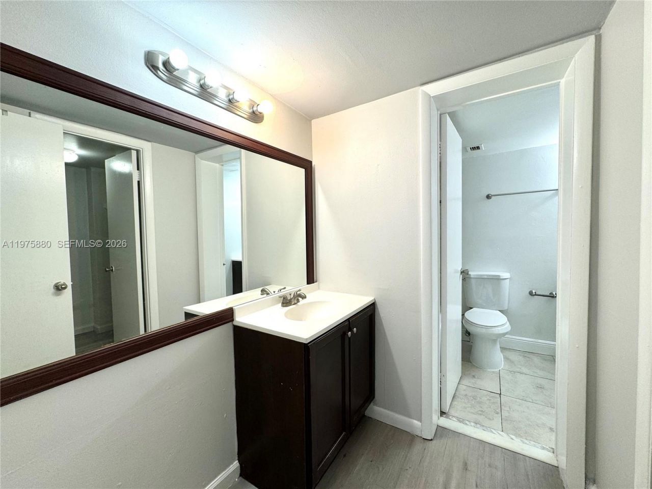 484 NW 165th St Rd, Unit A-411, Miami, FL 33169 Photo