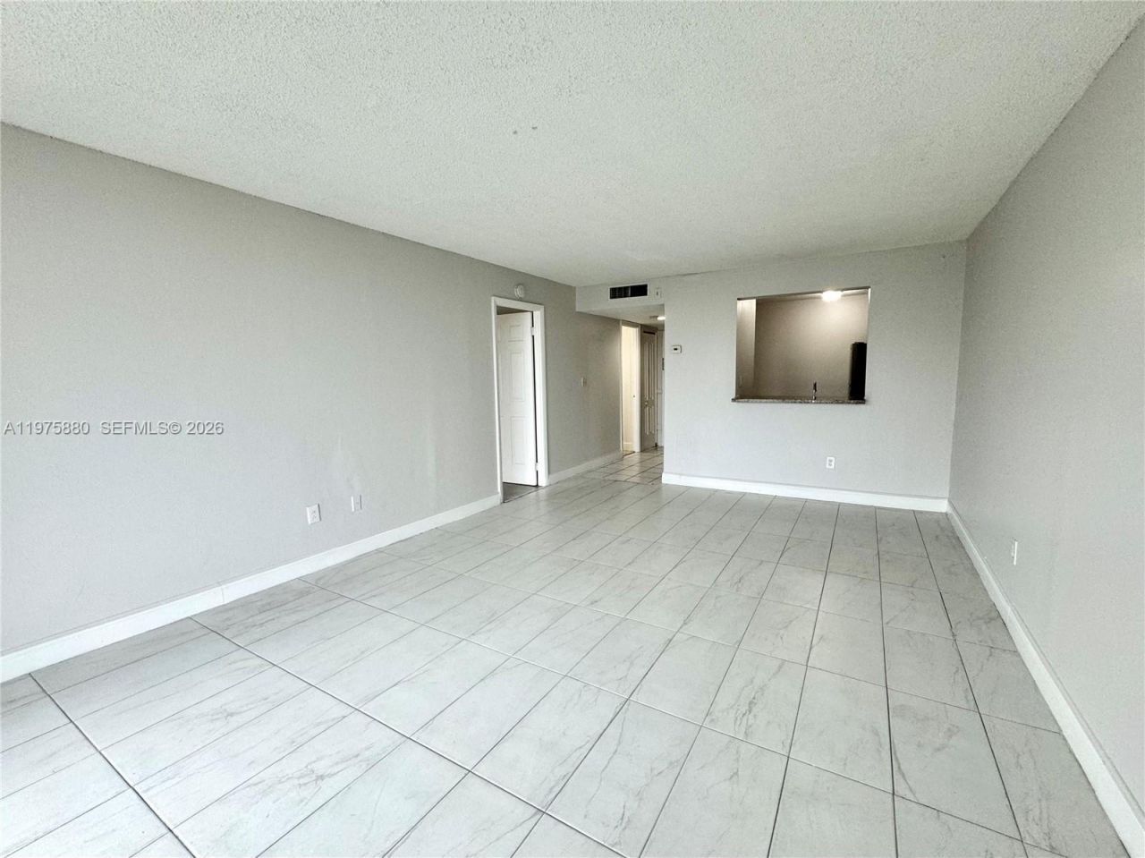 484 NW 165th St Rd, Unit A-411, Miami, FL 33169 Photo