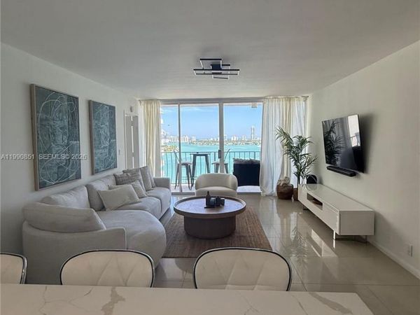 7601 E Treasure Dr , Unit 1508, North Bay Village, FL 33141