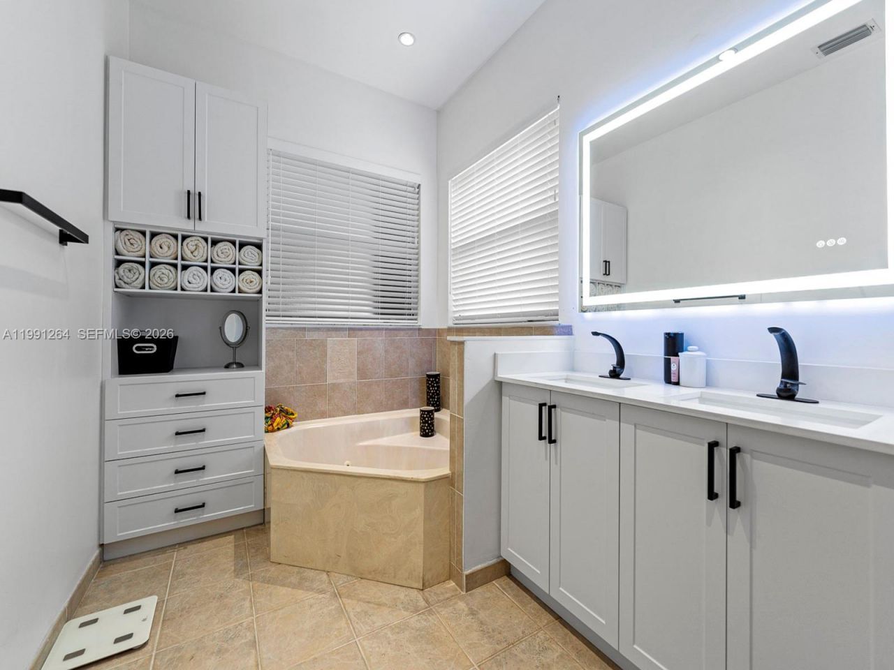 2021 SE 17th Ave, Homestead, FL 33035 Photo