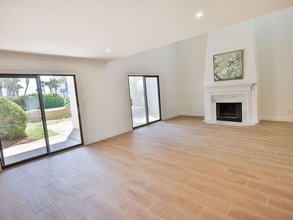 930 Gulf Shore Drive, Unit 18, Destin, FL 32541