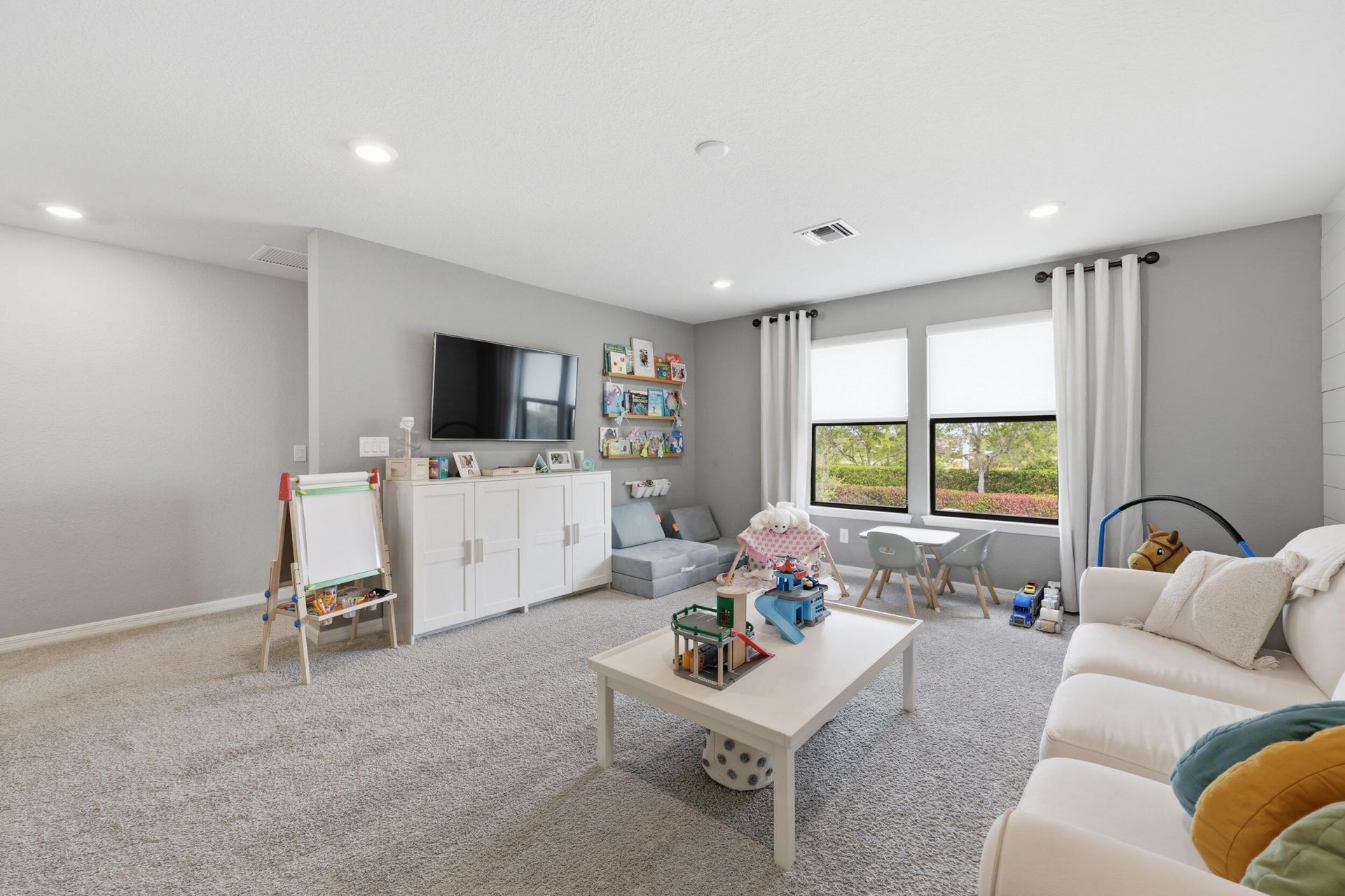 127 SE Courances Drive, Port Saint Lucie, FL 34984 Photo