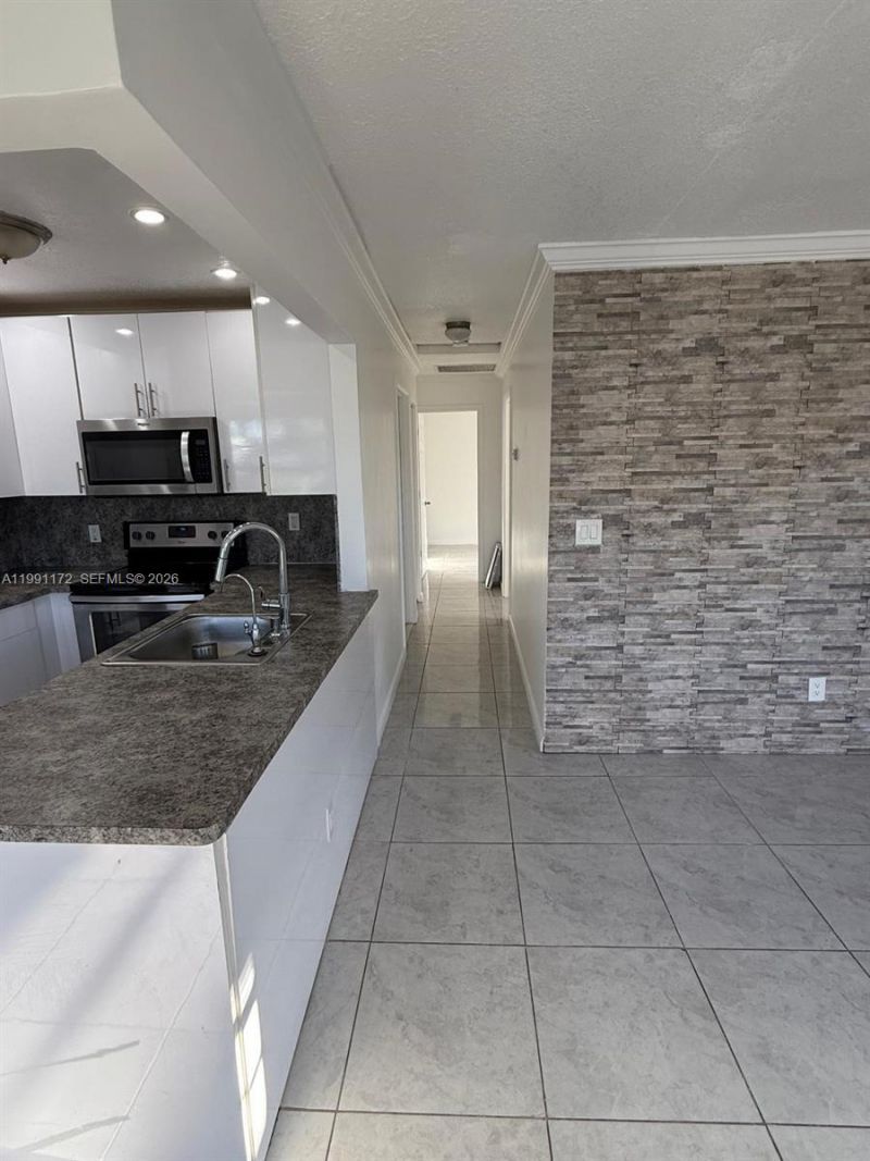 2336 Hope St, Hollywood, FL 33020 Photo