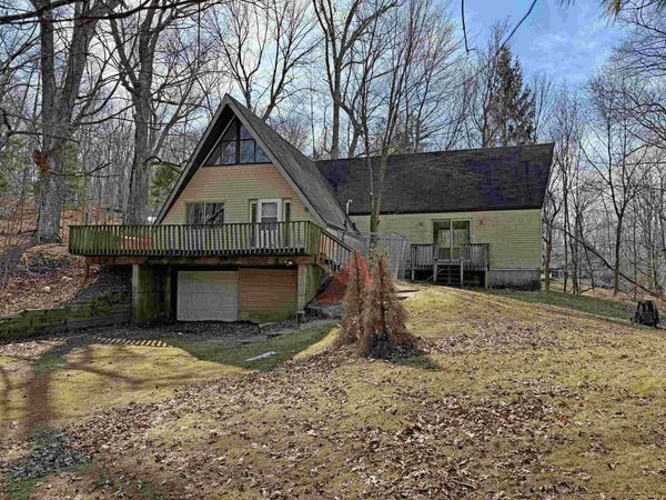 E1209 Alpine Way, La Valle, WI 53941