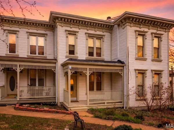 2234 Hickory Street, St Louis, MO 63104