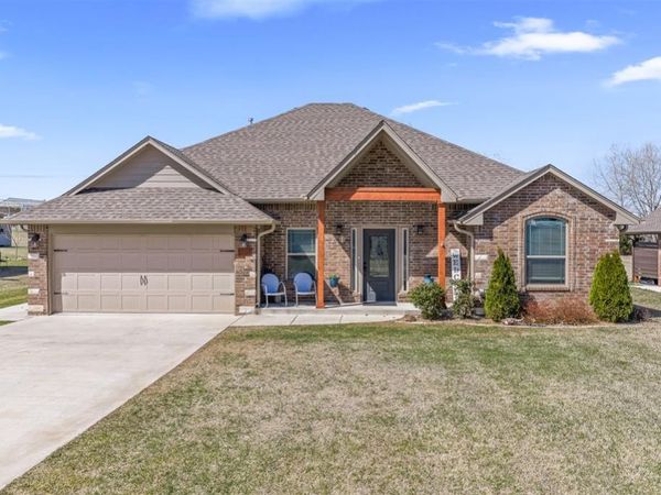 1707 N 4th Avenue, Purcell, OK 73080