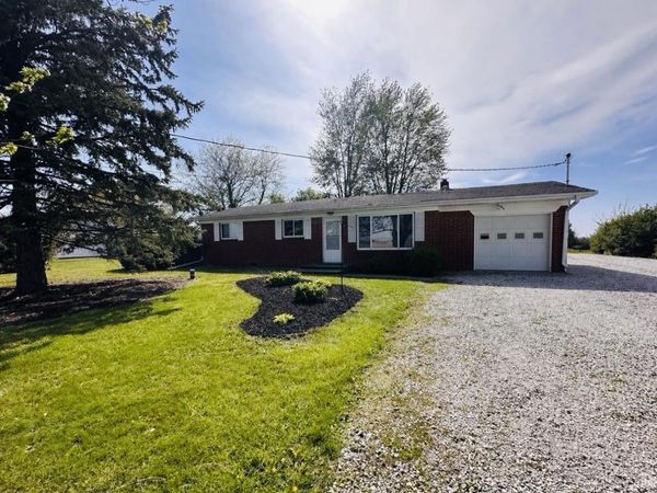 251 N 1100 E Road, Greentown, IN 46936