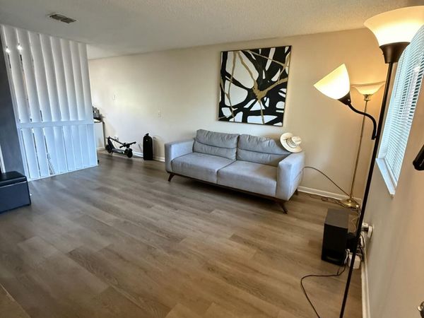 2603 QUAD Court, Unit 3, Jacksonville, FL 32233