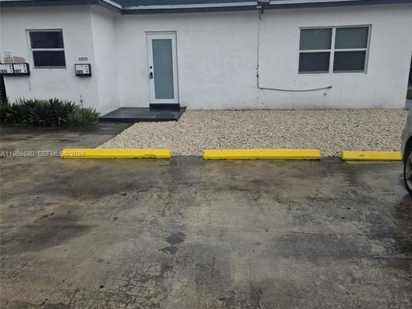 1975 NW 24th Ct , Miami, FL 33125