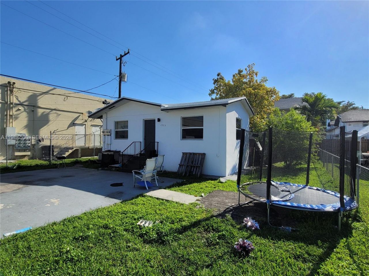 1975 NW 24th Ct , Miami, FL 33125 Photo