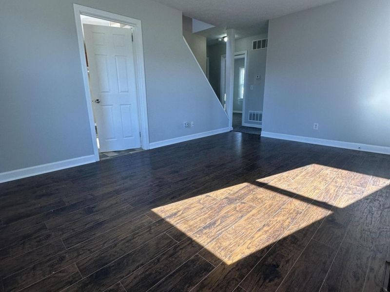 1633 N Sweetbriar Lane, Springfield, OH 45505 Photo 5