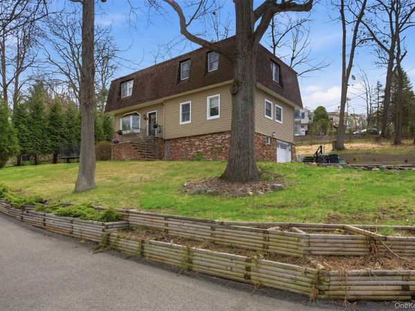 2 Olympus Road, Highland Mills, NY 10930