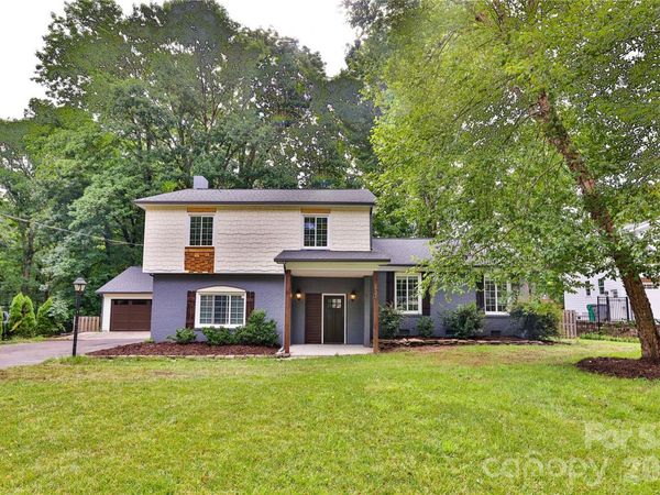 6721 Knightswood Drive , Charlotte, NC 28226