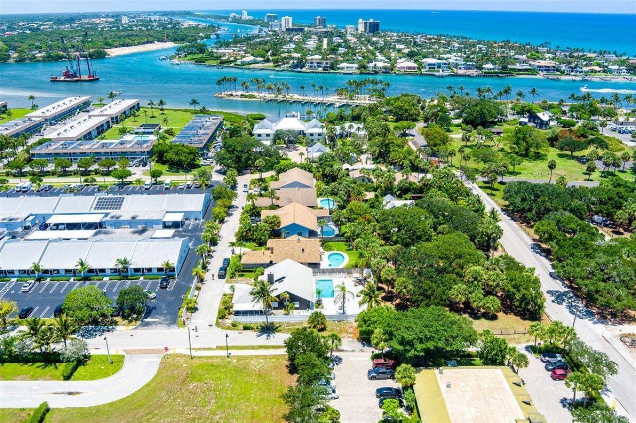 901 Sandy Oaks Drive, Jupiter, FL 33477 Photo