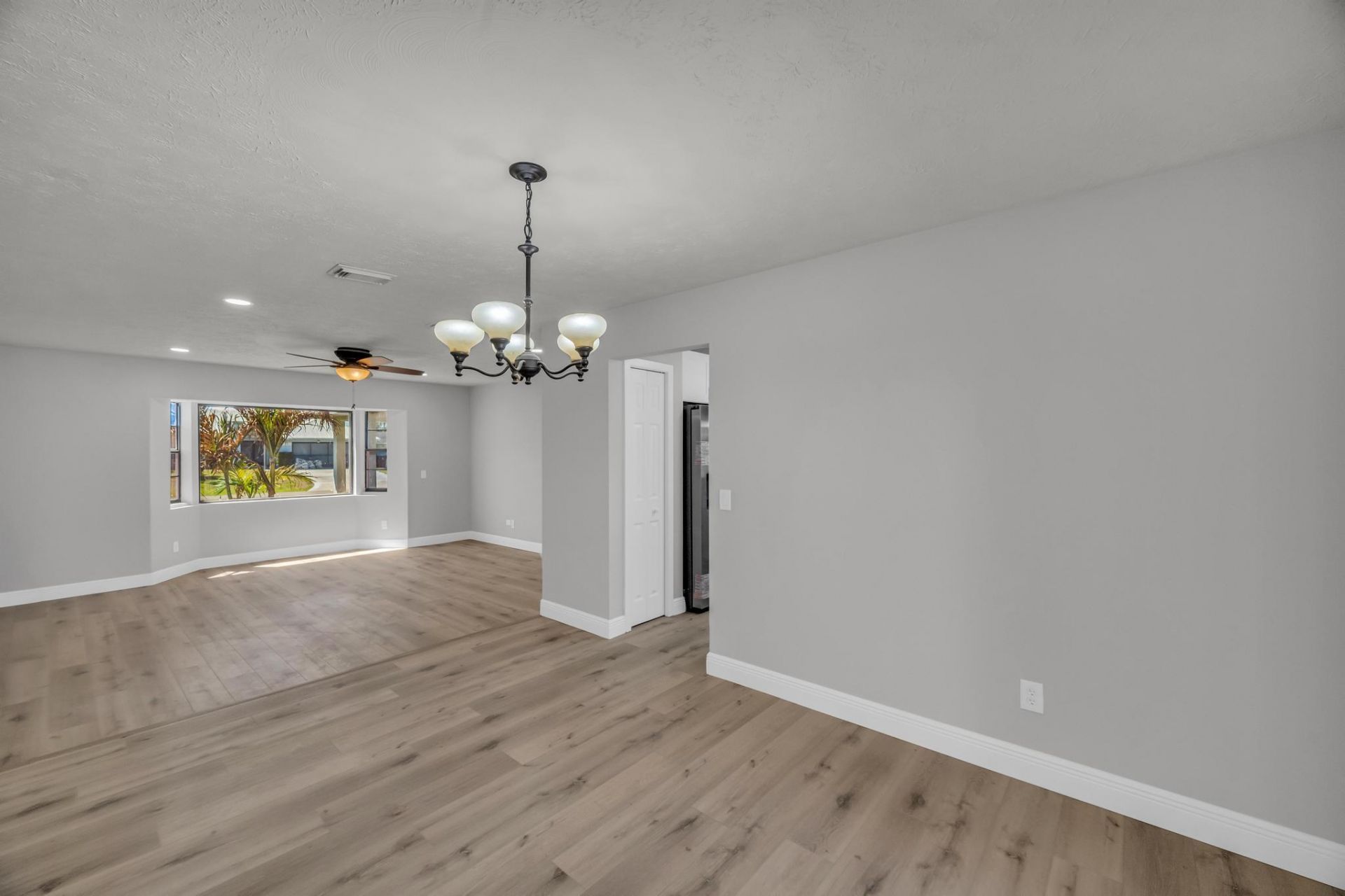 3133 SE Card Terrace, Port Saint Lucie, FL 34984 Photo