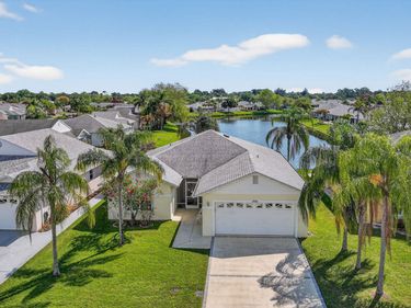 5936 Alexandria Circle, Fort Pierce, FL 34982