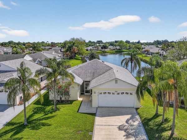 5936 Alexandria Circle, Fort Pierce, FL 34982