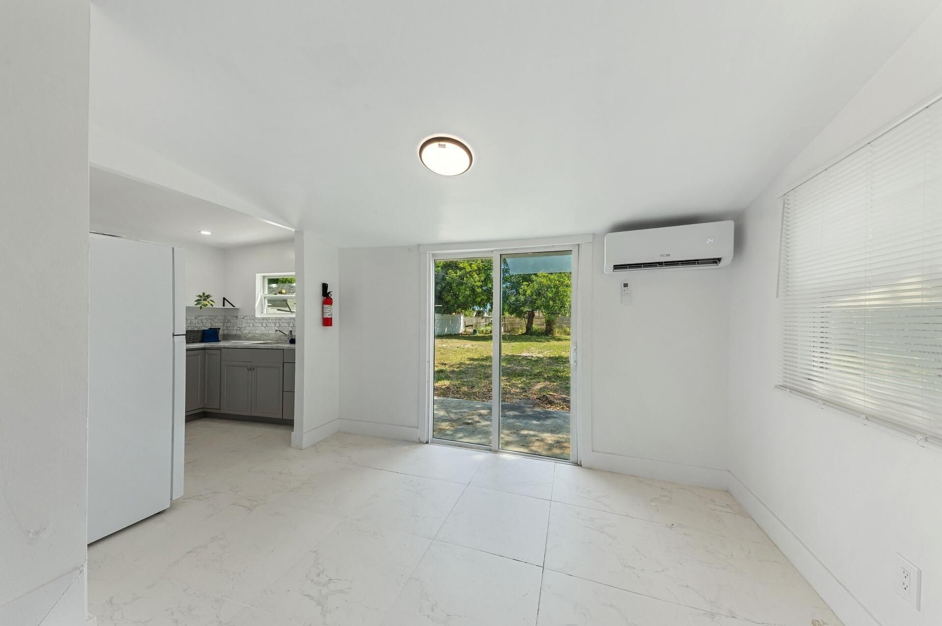 710 N H Street, Lake Worth Beach, FL 33460 Photo