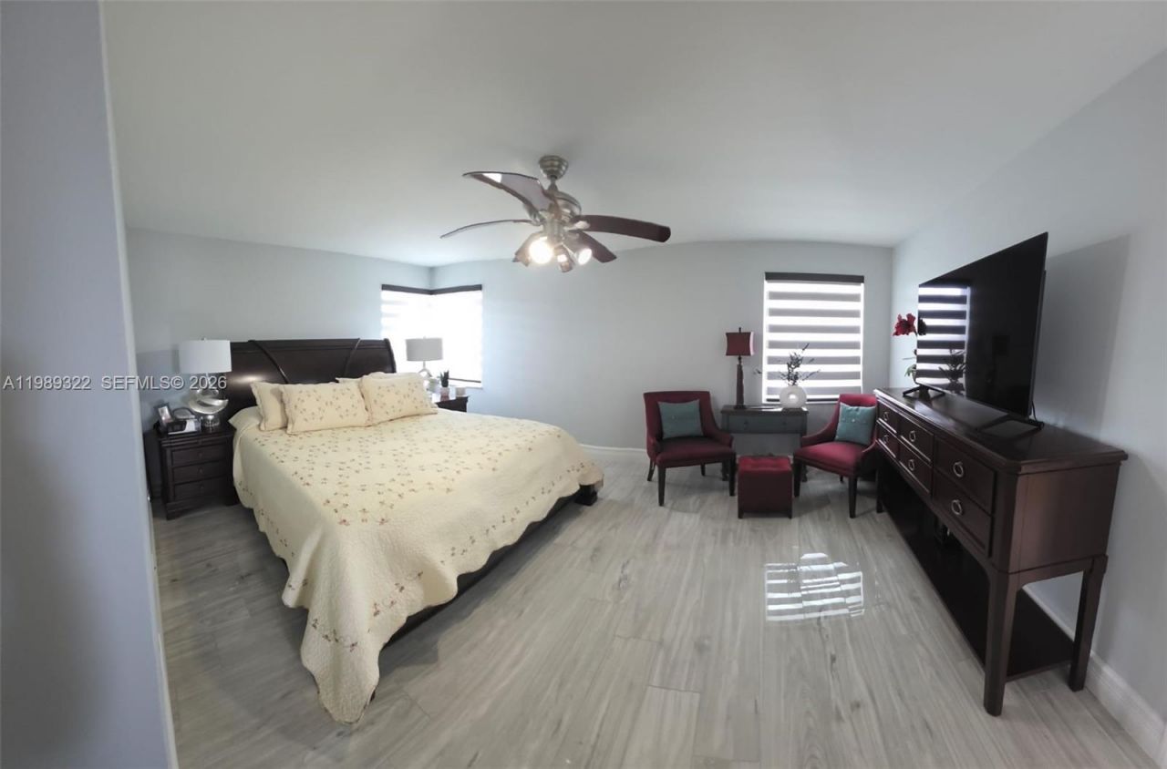 680 NW 159th Ave, Pembroke Pines, FL 33028 Photo