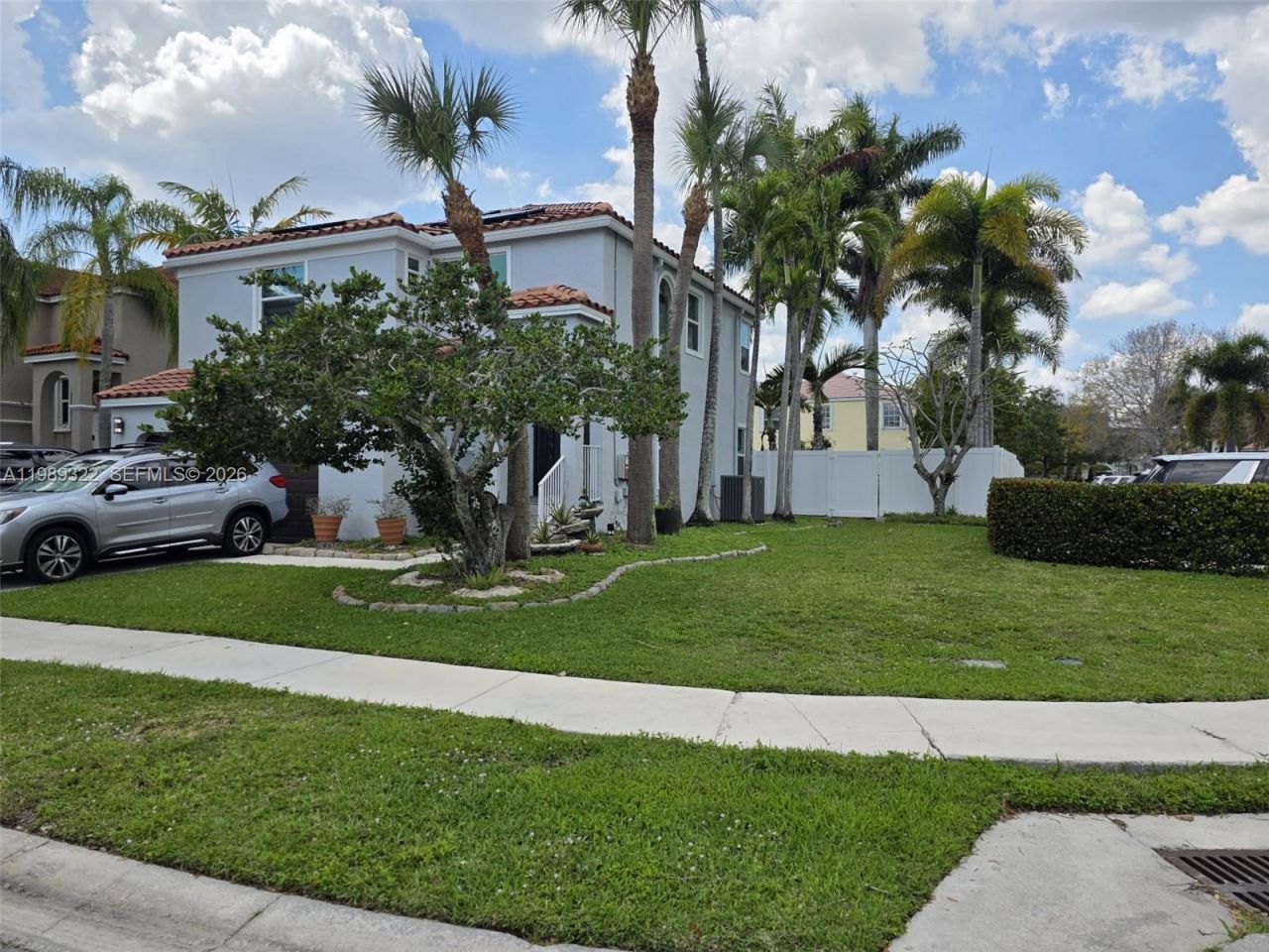 680 NW 159th Ave, Pembroke Pines, FL 33028 Photo