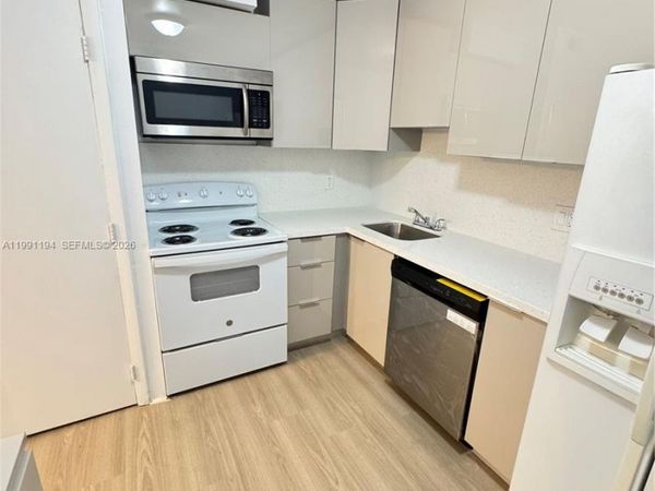 4160 Inverrary Dr , Unit 510, Lauderhill, FL 33319