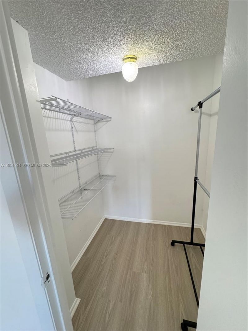 4160 Inverrary Dr , Unit 510, Lauderhill, FL 33319 Photo